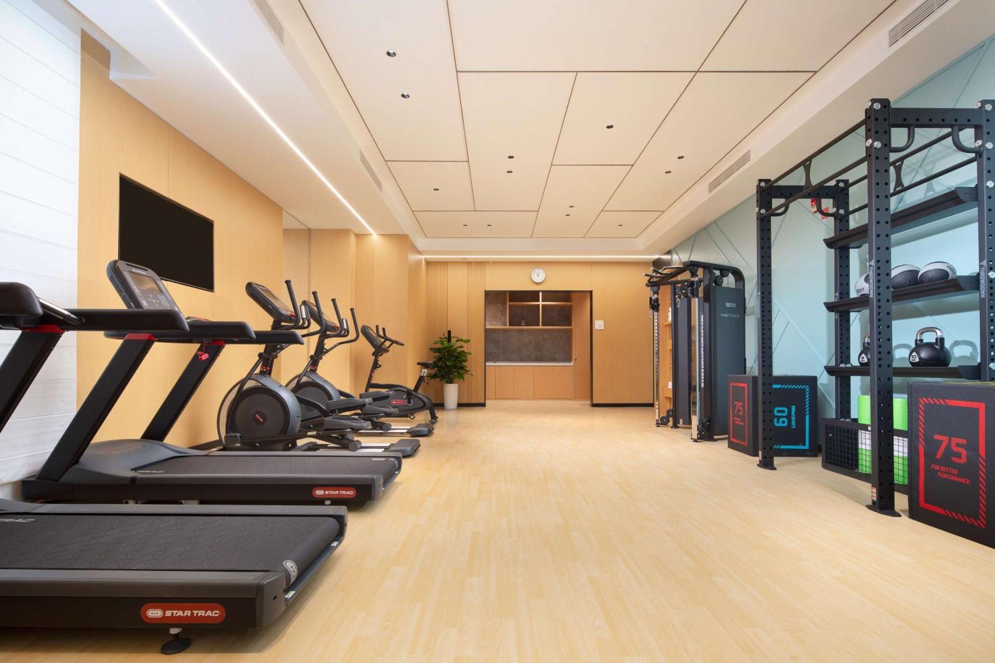 Hilton Garden Inn Chengde Mountain Resort ภายนอก รูปภาพ